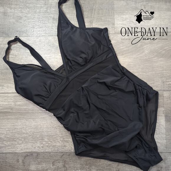 CharmLeaks Cut Out Mesh One Piece Swimsuit Size M - Picture 1 of 4